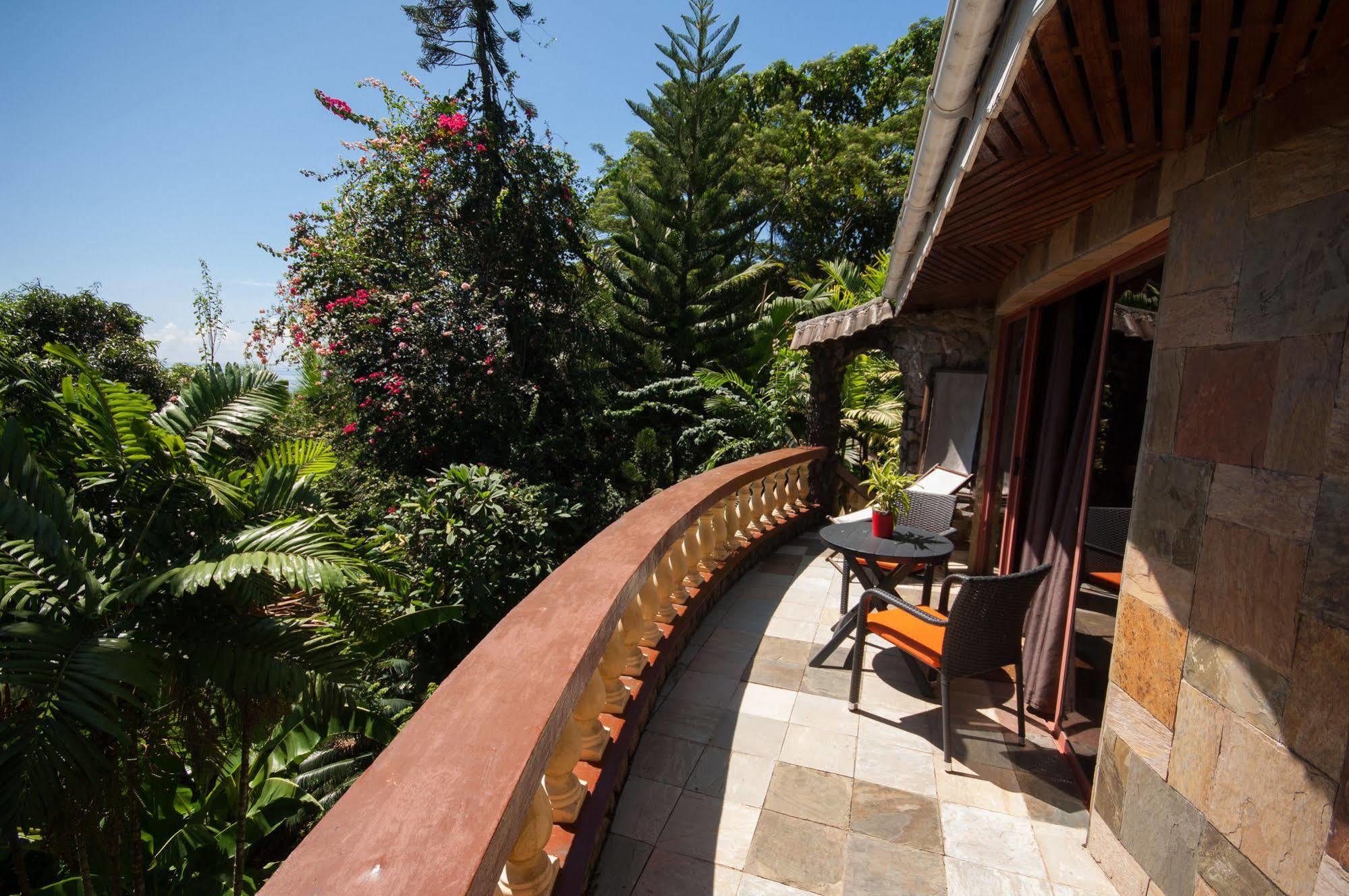 Le Triskell - Guest House Anse aux Pins Buitenkant foto